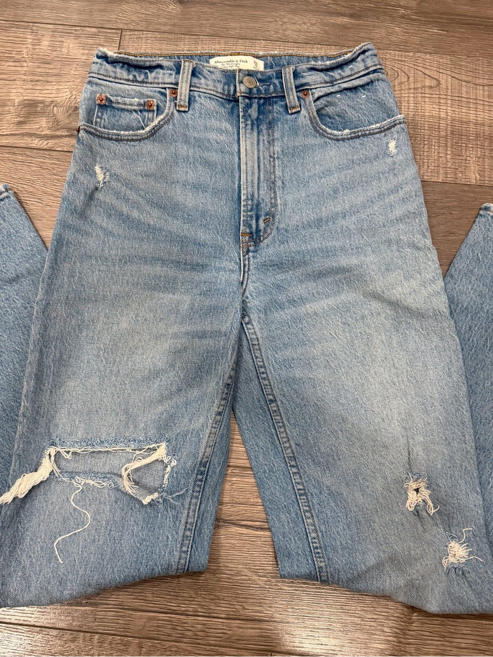 Abercrombie 90s Straight Jeans NWT